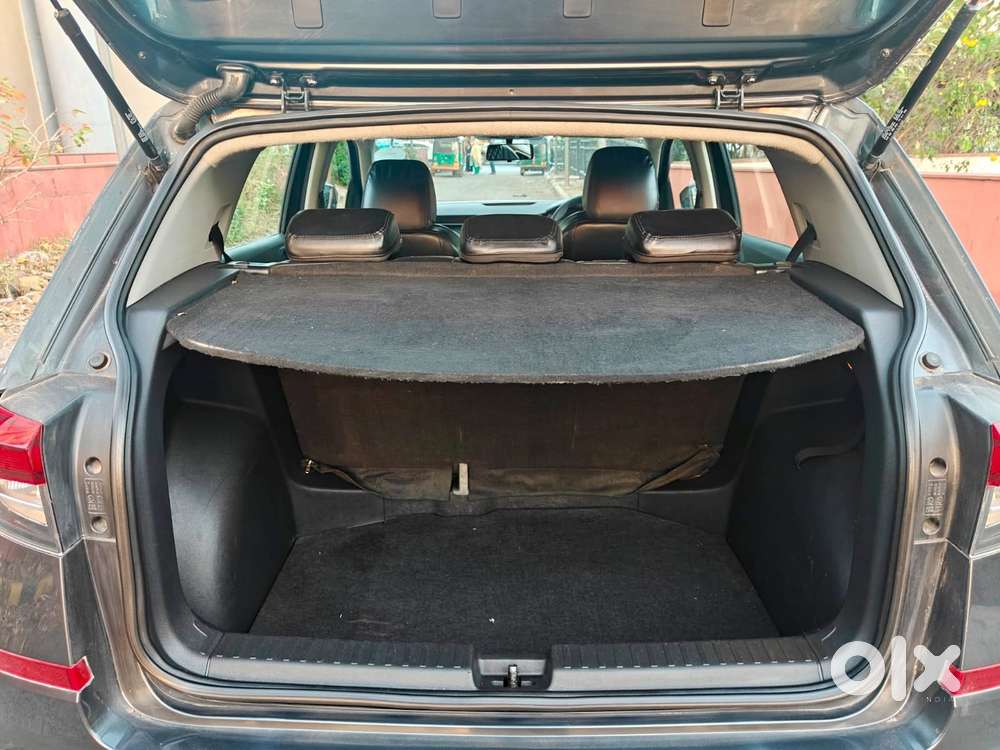 Skoda Kushaq 1.0 Tsi Active, 2022, Petrol