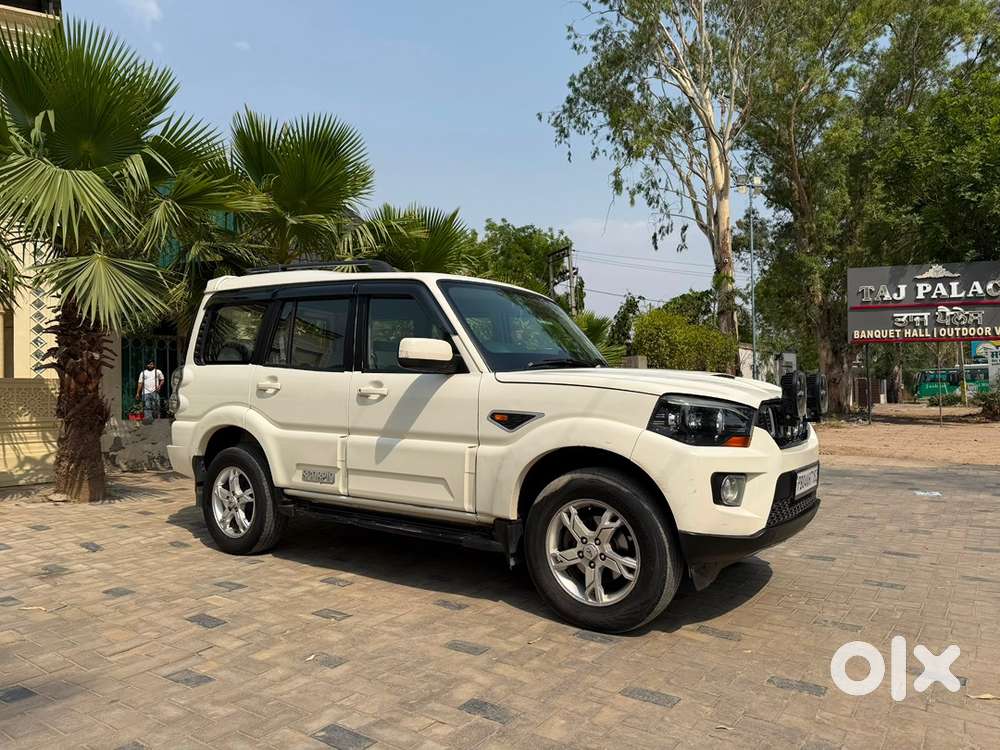 Mahindra Scorpio Diesel 2016