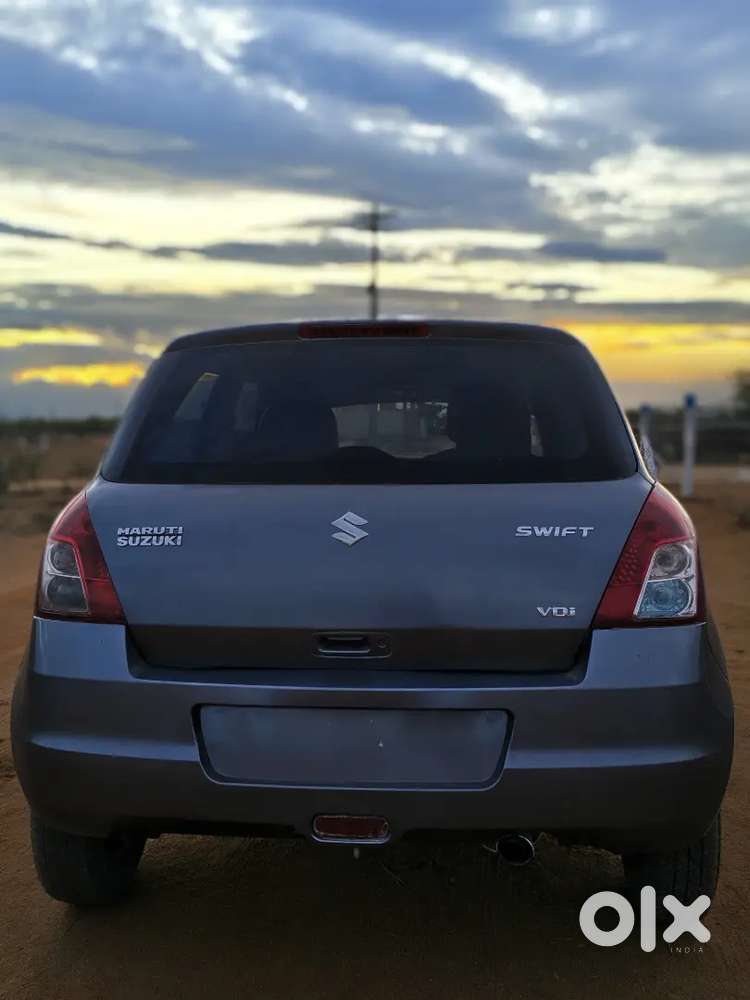 Swift Maruti Suzuki 2011 Petrol Manual