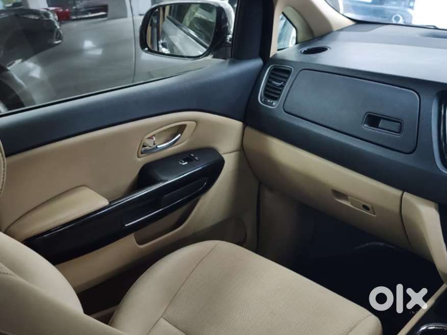 Kia Carnival Prestige, 2020, Diesel