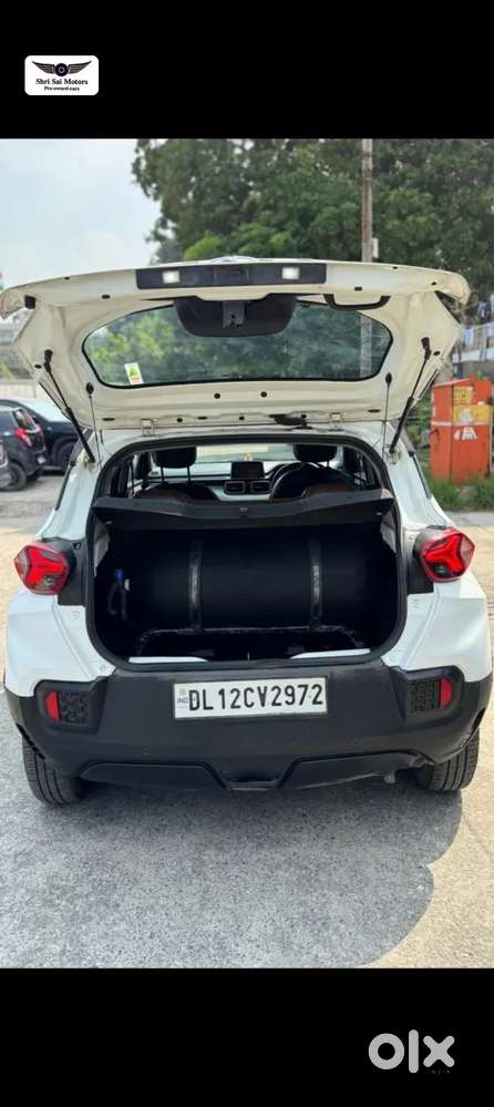 Tata Punch Accomplished, 2022, Petrol