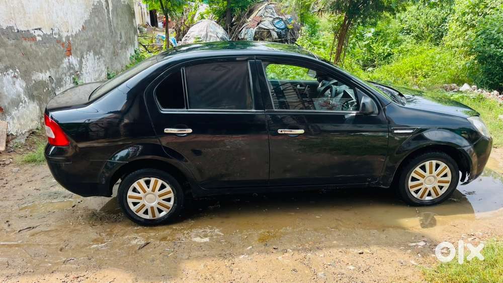 Ford Fiesta Classic 2011 Diesel 49270 Km Driven Original Selad Engine