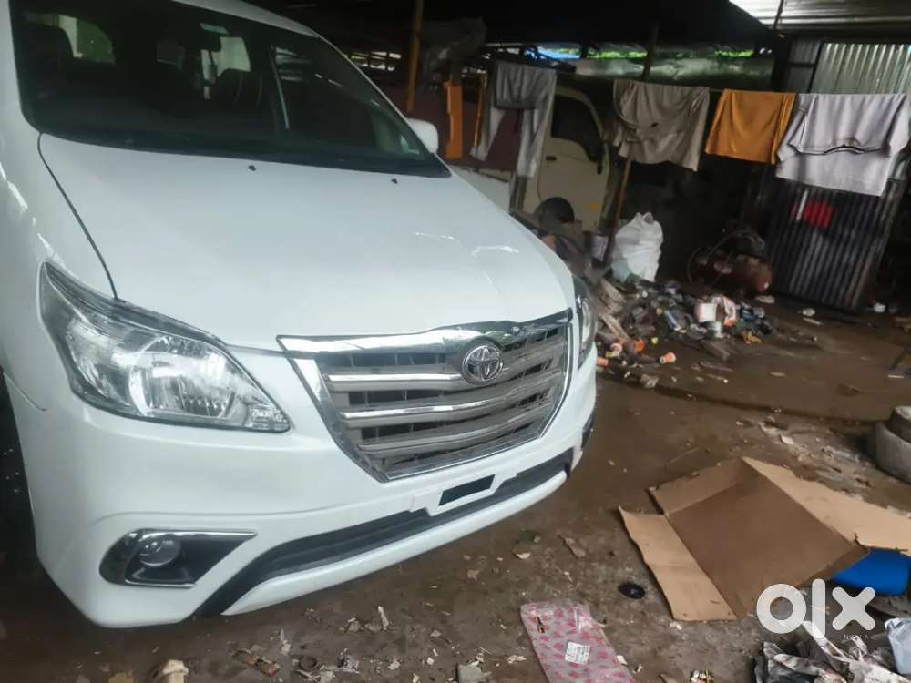 Toyota Innova 2.0 Gx 2014