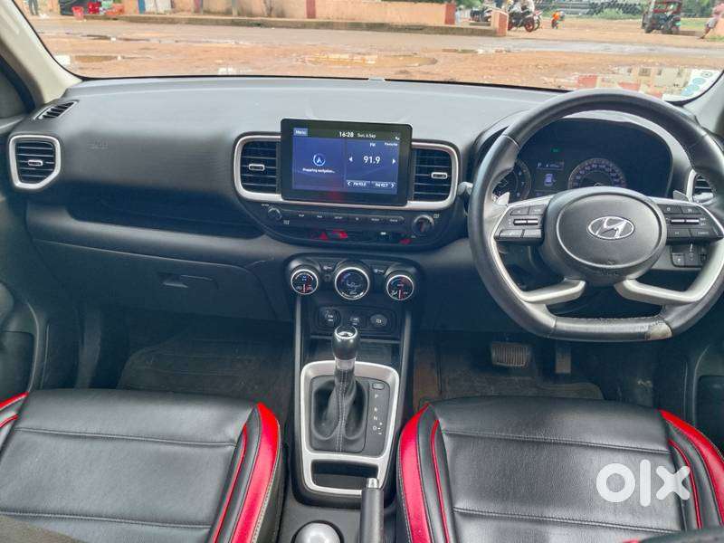 Hyundai Venue Sx Plus Turbo Dct, 2020, Petrol
