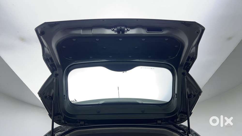 Tata Nexon 1.2 Revotron Xm (s), 2023, Petrol