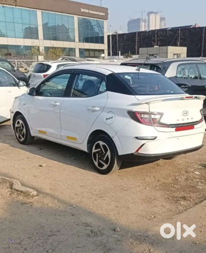 Hyundai Aura 2024 Cng & Hybrids 37000 Km Driven