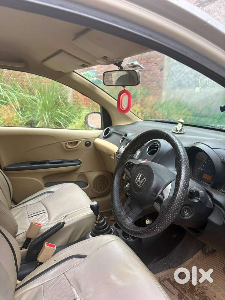 Honda Brio Petrol 2015 Car
