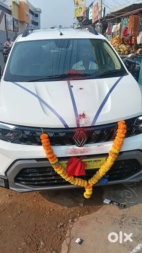 Renault Triber 2026 Cng & Hybrids 200 Km Driven