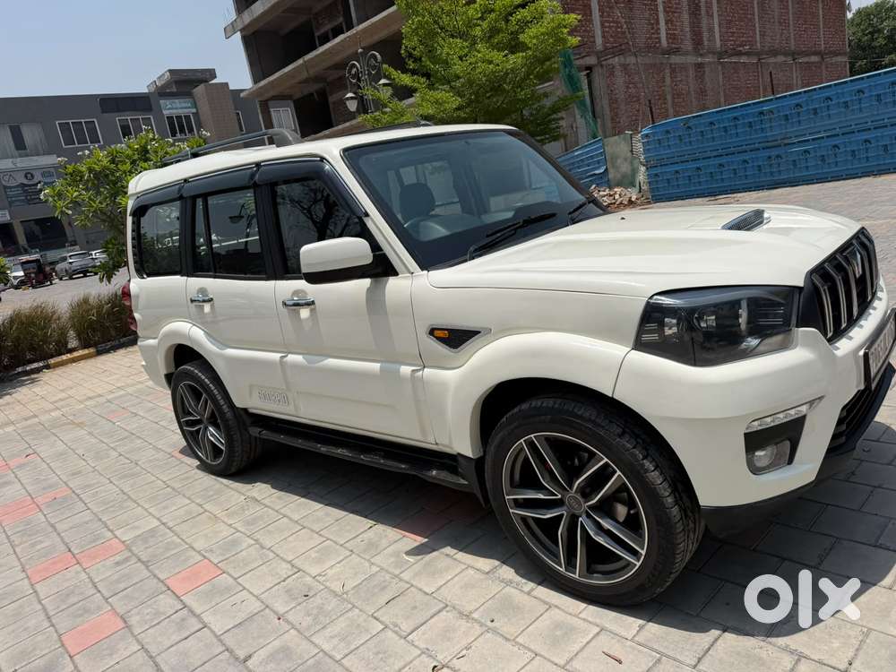 Mahindra Scorpio, 2017, Diesel