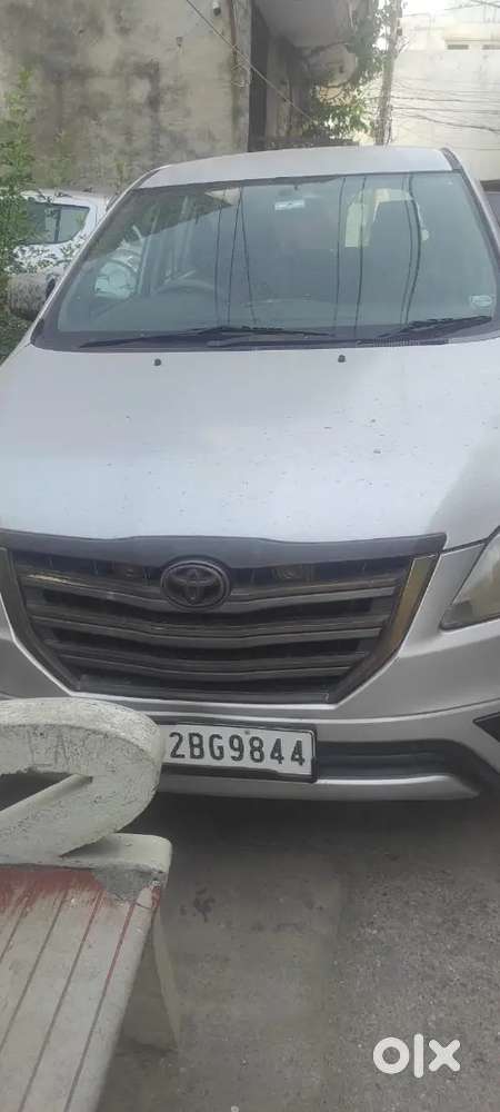 Toyota Innova 2.5 G 2010