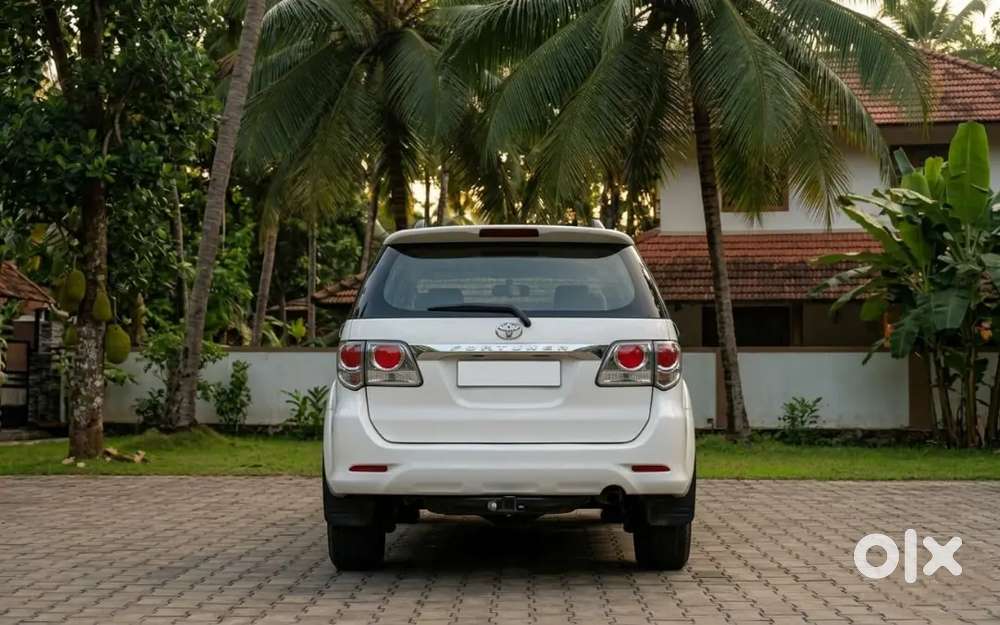 Fortuner 2014 4x2  Clean Vehicle  Premium Suv Deal