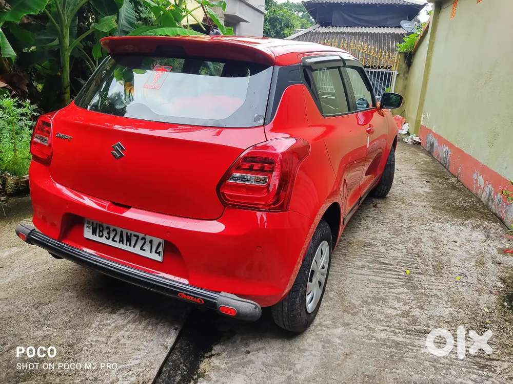 New Maruti Suzuki Swift (automatic) 2023...1156 Km Driven