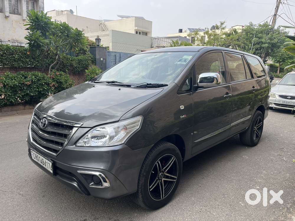 Toyota Innova 2.5 G4 Diesel 8-seater, 2010, Diesel