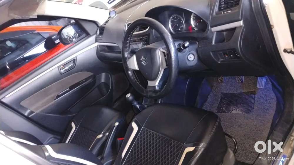 Maruti Suzuki Swift 2015 Diesel 70000 Km Driven