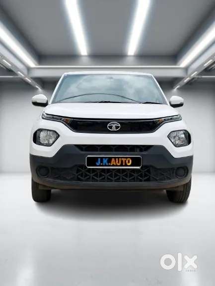 Tata Punch Adventure Icng, 2023, Petrol