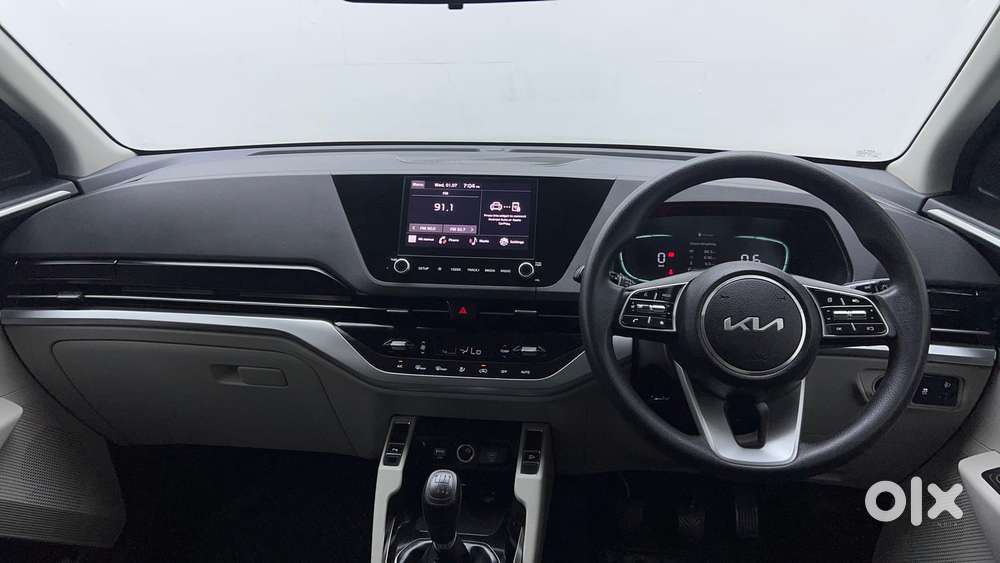 Kia Carens 1.4 Prestige Plus Turbo 7 Str, 2023, Petrol