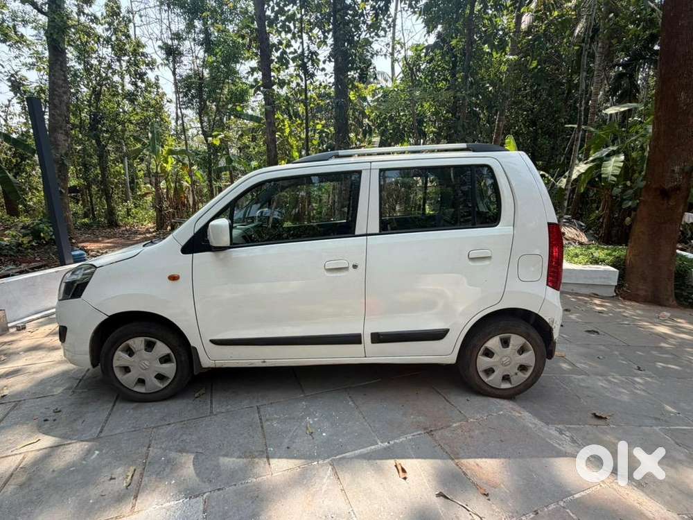 Maruti Suzuki Wagon R 2015 Petrol Well Maintained(family Driven)