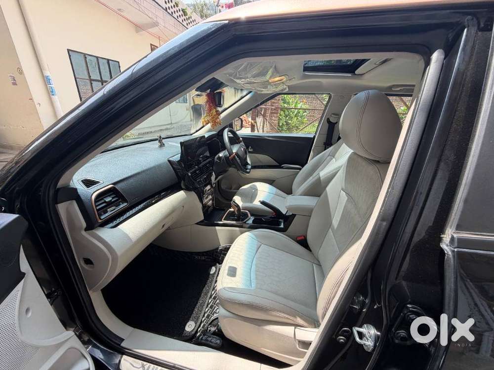 Mahindra Xuv400 Ev 2024 Top Model | 32,000 Km | Excellent Condition |