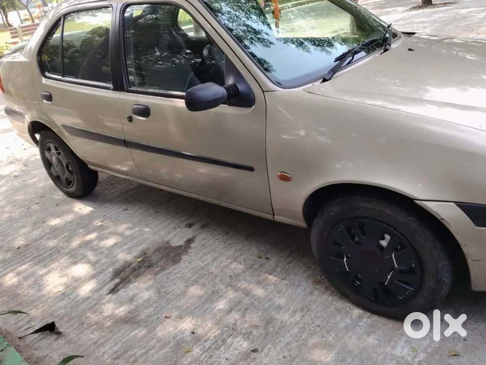 Ford Ikon 2003 Petrol 49000 Km Driven