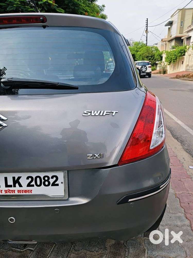 Maruti Suzuki Swift Zxi, 2015, Petrol