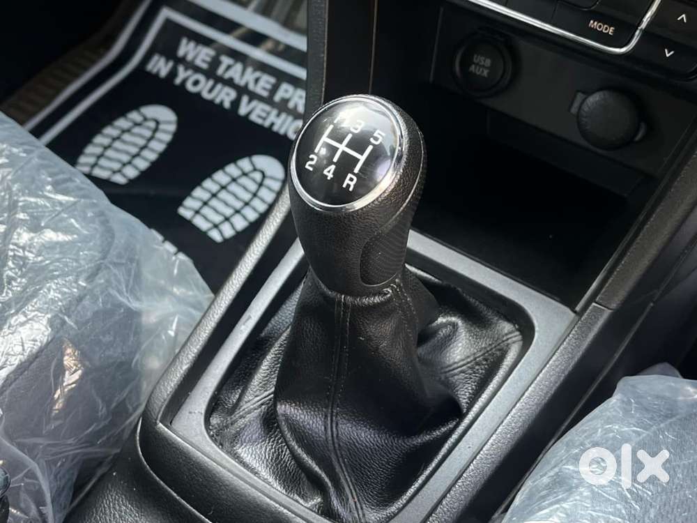 Maruti Suzuki Brezza 1.5 Vxi Smart Hybrid, 2022, Petrol