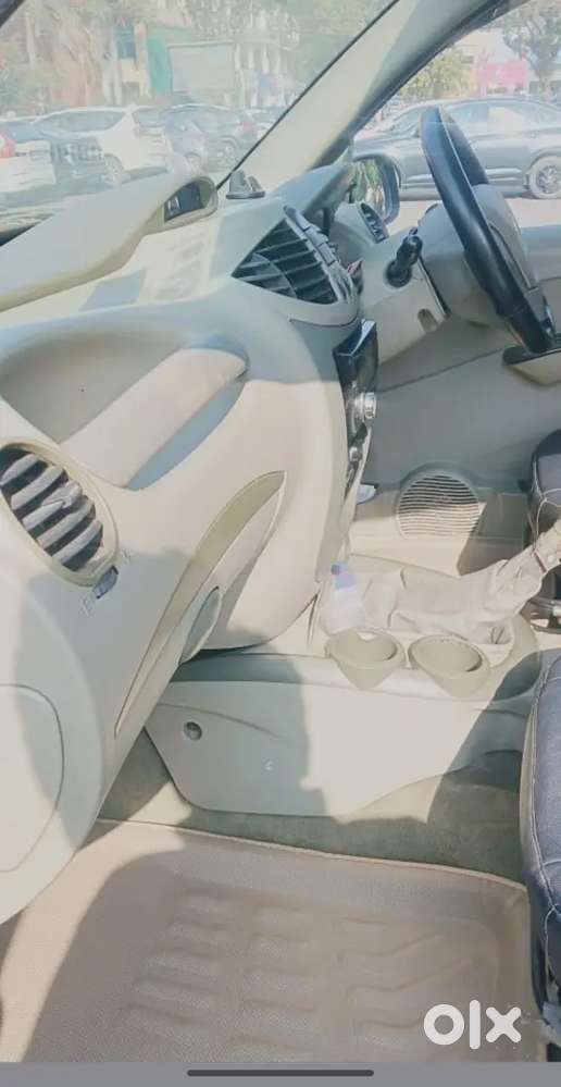 Mahindra Quanto 2013