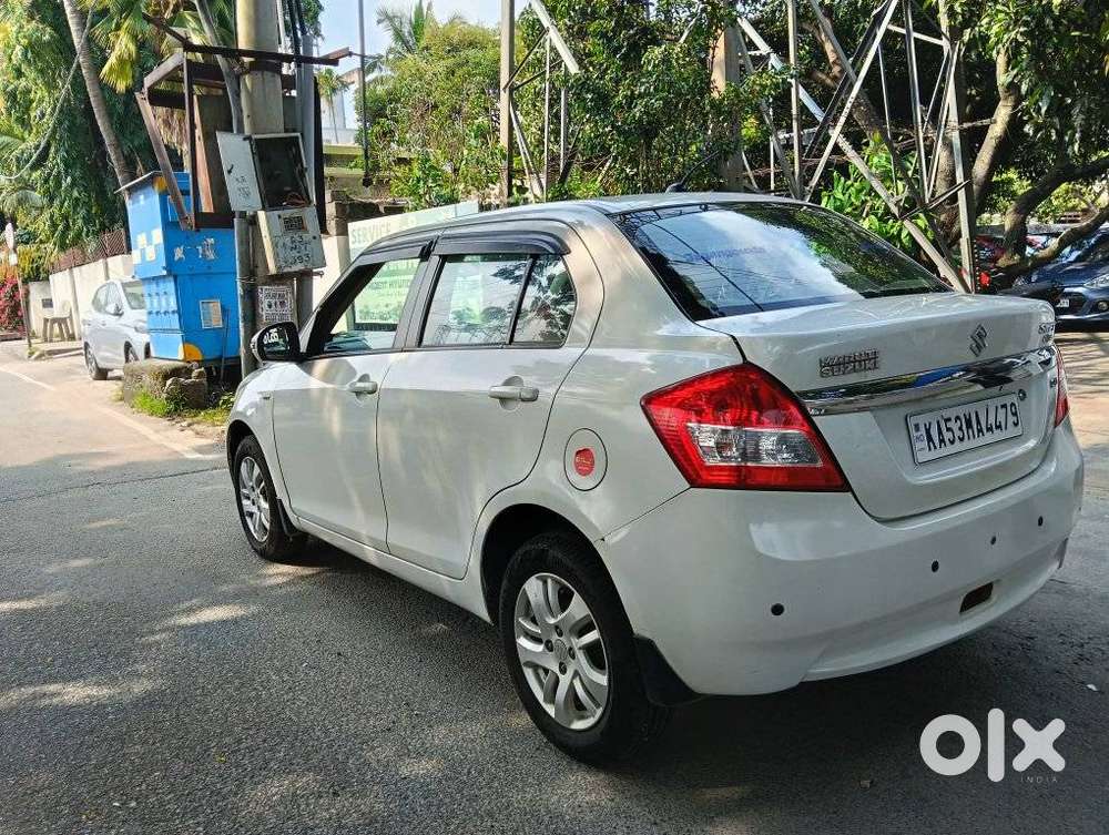 Maruti Suzuki Dzire 1.2 Zxi, 2013, Petrol