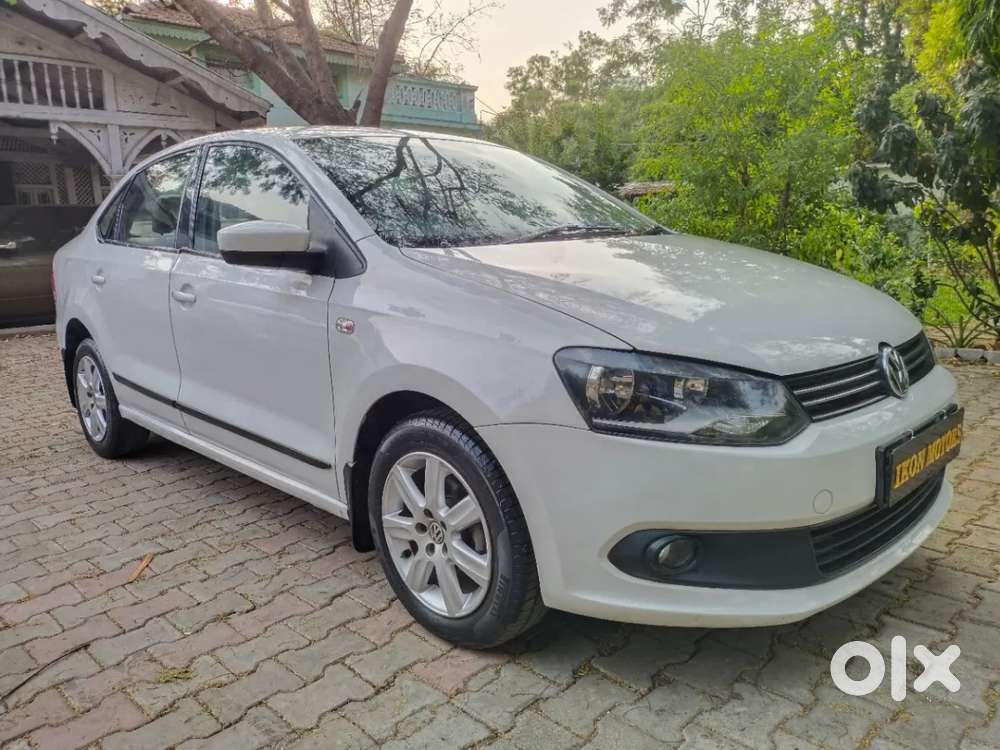 Volkswagen Vento 1.2l Tsi Highline Plus At Petrol, 2015, Petrol
