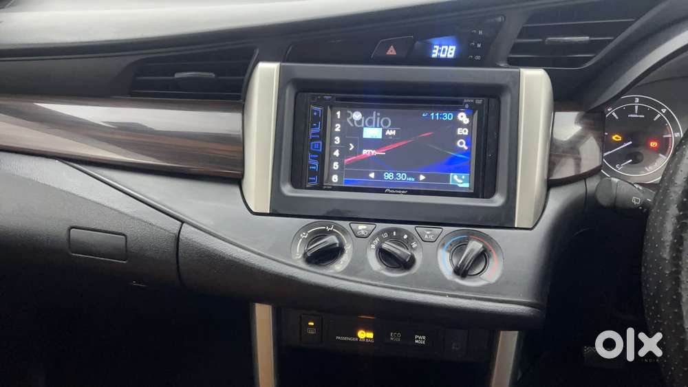 Toyota Innova Crysta 2.8 Gx At 8s, 2016, Diesel