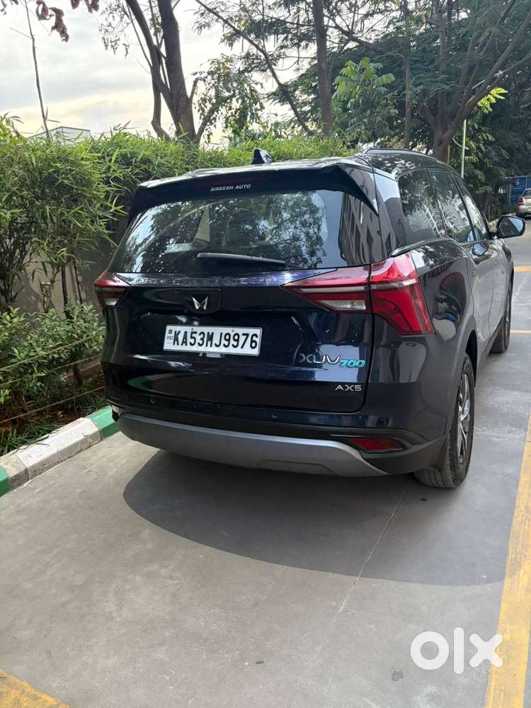 Xuv700 Ax5 Automatic With Panaromic Sunroof