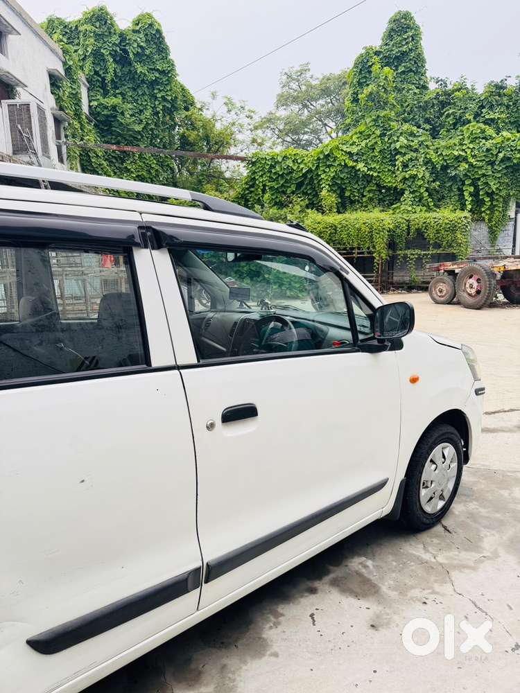 2011 Maruti Wagon R Lxi Cng
