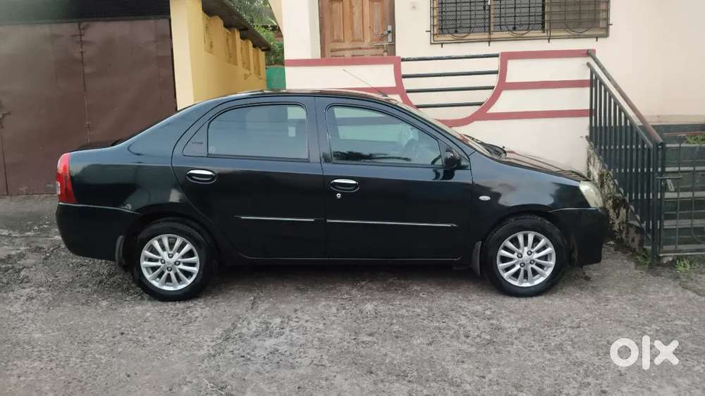 Toyota Etios 2011 Petrol Well Maintained