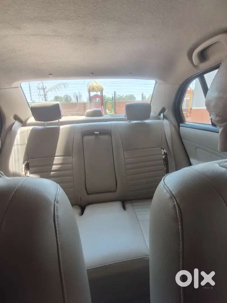 Maruti Suzuki Dzire 2015 Topend Zxi Cng/petrol Good Condition