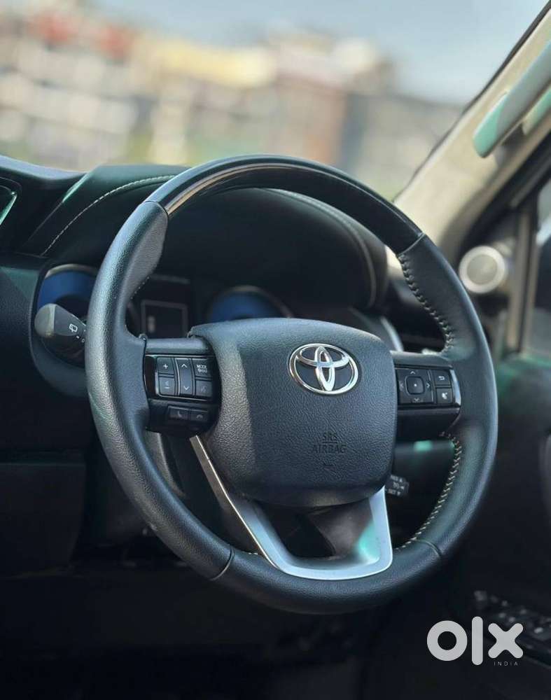 Toyota Fortuner Leader Edition (at), 2024, Diesel