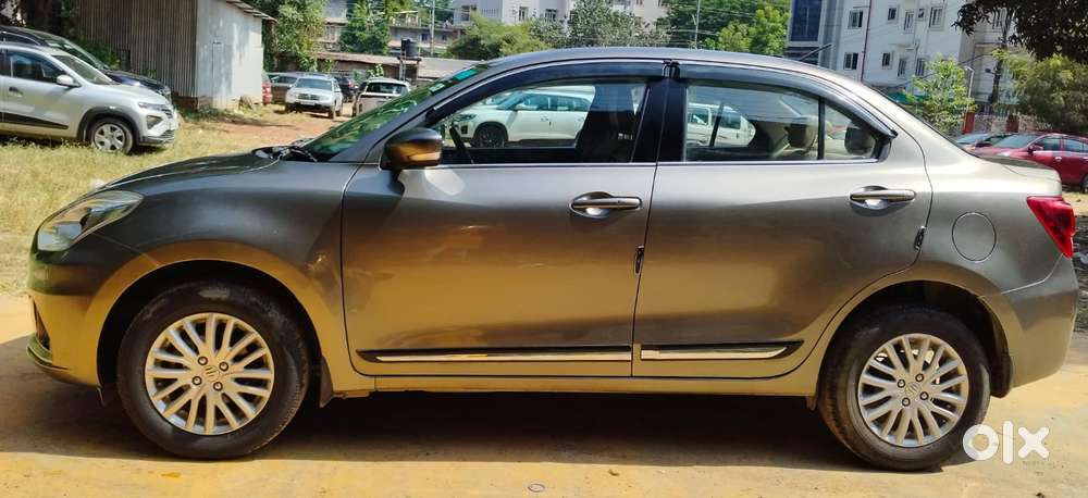 Maruti Suzuki Dzire 1.2 Zxi, 2020, Petrol