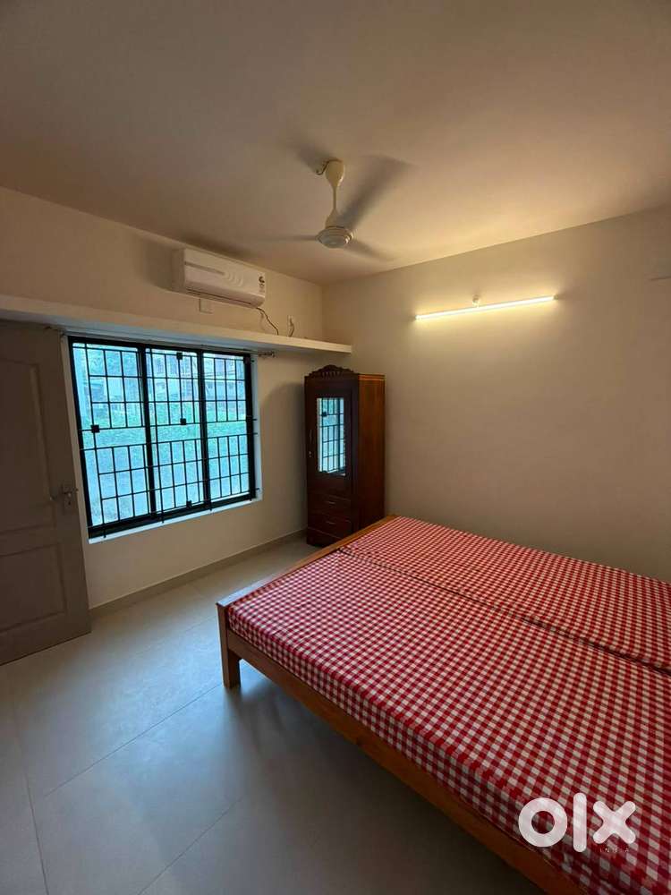 1BHK in MG Road