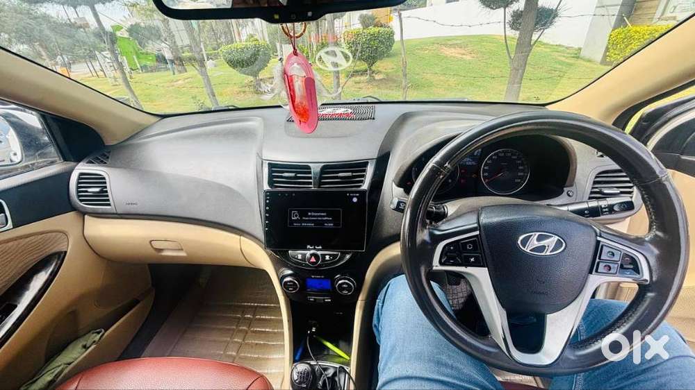 Hyundai Verna 2015 Diesel 116000 Km Driven