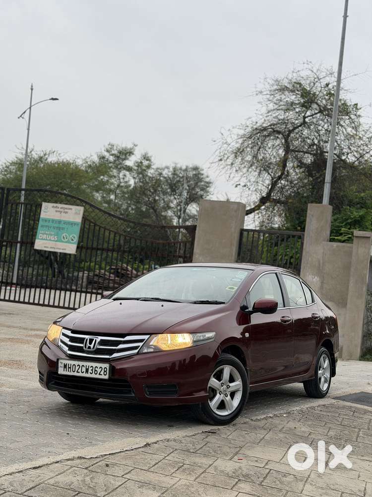Honda City V Mt, 2013, Petrol