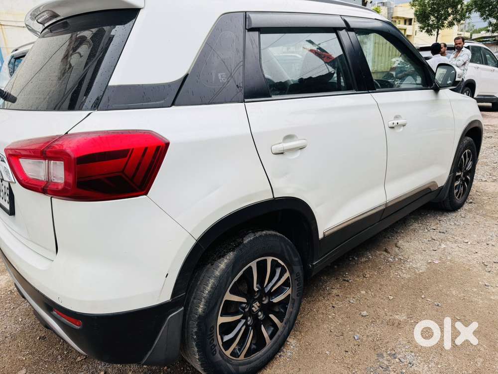 Maruti Suzuki Brezza 1.5 Zxi Plus Smart Hybrid, 2021, Petrol