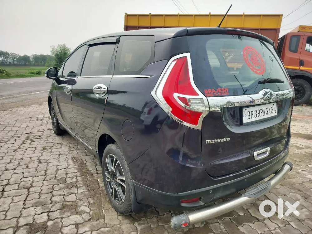 Mahindra Marazzo Diesel 2019
