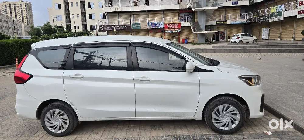 Maruti Ertiga / Sept 2024 Cng / Commercial