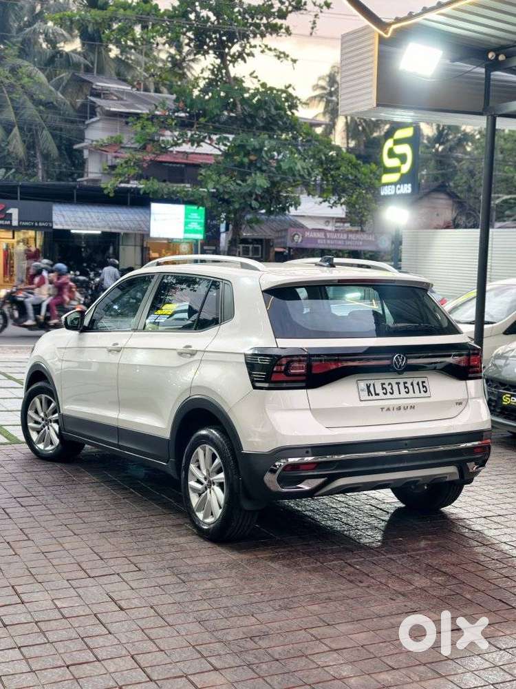 Volkswagen Taigun 1.0 Tsi Highline At, 2022, Petrol