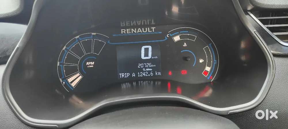 Renault Triber 2022 Petrol Well Maintained