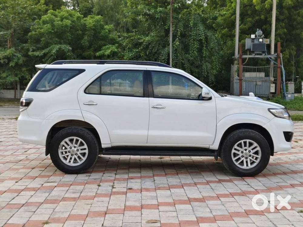 Toyota Fortuner 3.0 4x2 Automatic, 2014, Diesel