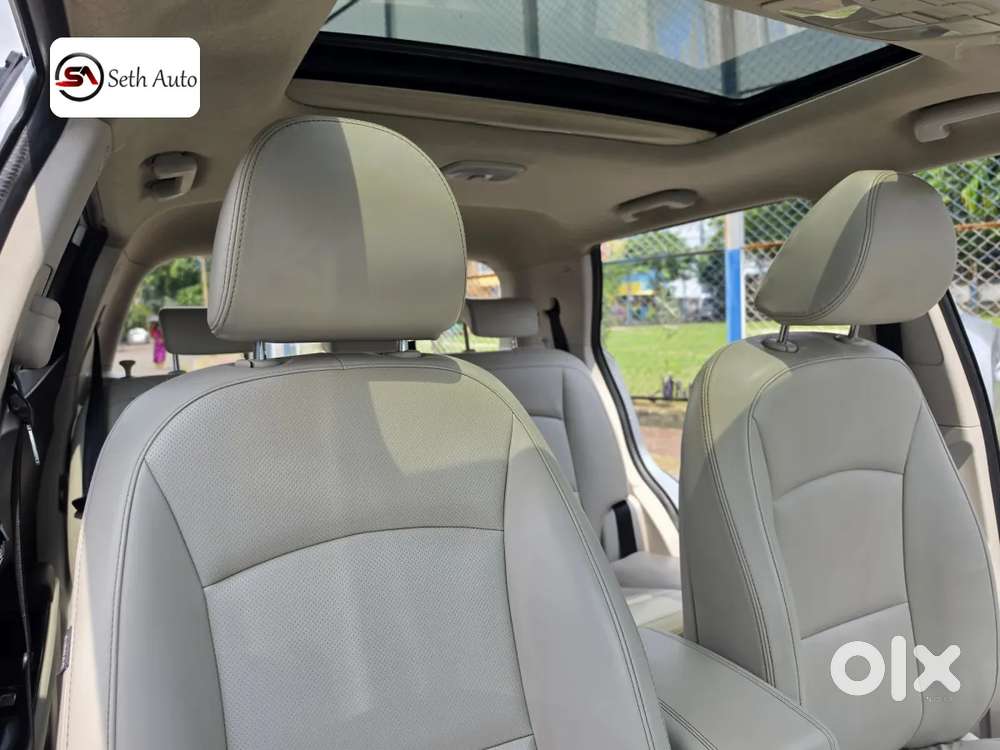 Mahindra Xuv300 W8, 2019, Petrol