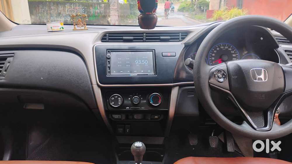 Honda City I-vtec Cvt V, 2016, Petrol
