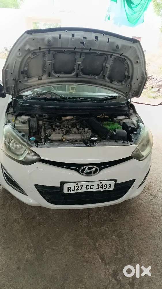 Hyundai I20 Magna 2012 Car