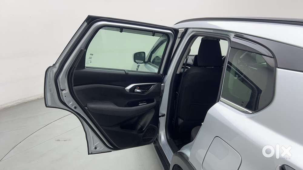 Toyota Urban Cruiser Hyryder G (o) Neodrive Aero Edition, 2025, Petr..