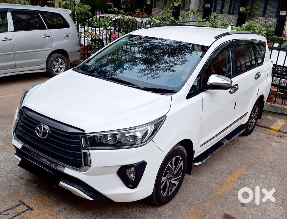 Toyota Innova Crysta [2020-ongoing] 2.4 Gx 7 Str, 2022, Diesel