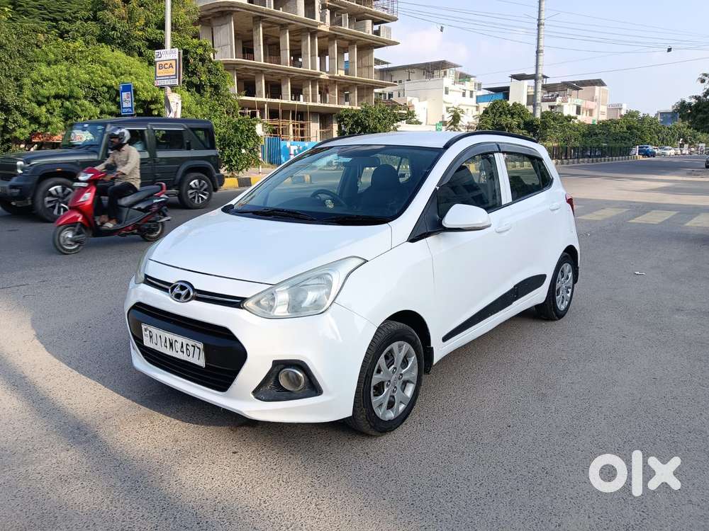 Hyundai Grand I10 Sportz O 1.2, 2016, Petrol